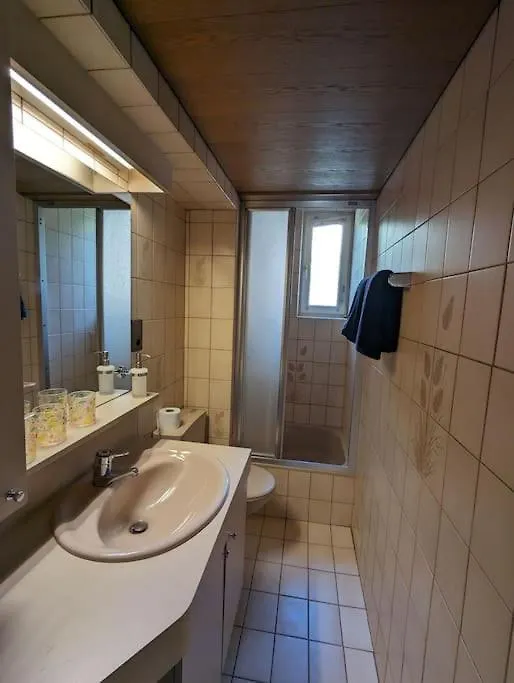 Cosy Room In Tyrolean Flat Innsbruck Ausztria